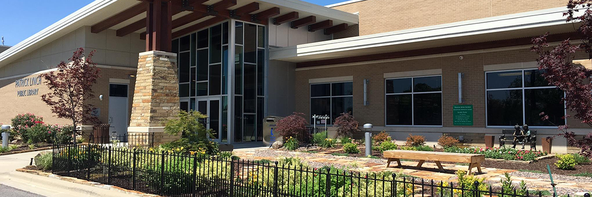 Patrick Lynch Public Library exterior image