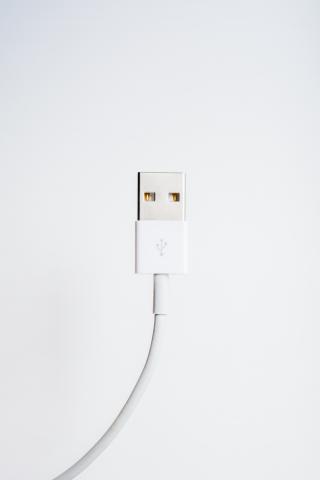 Image of a USB cable on a white background