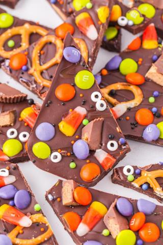 Halloween bark